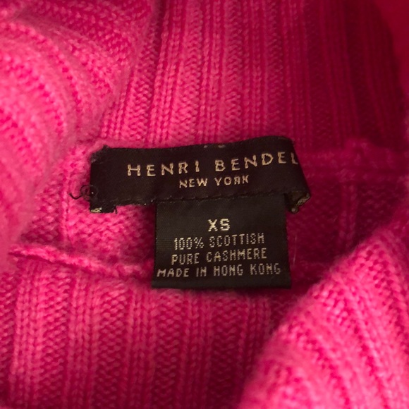Henri Bendel Cashmere turtleneck - Picture 5 of 8